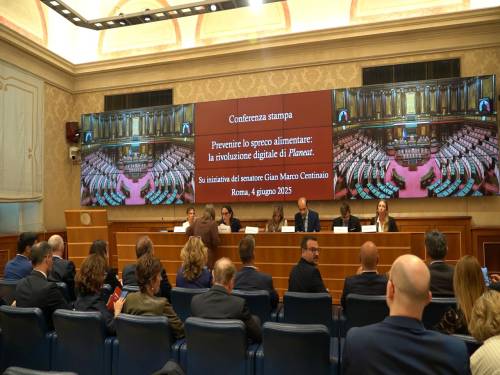 https://img.ilgcdn.com/sites/default/files/styles/md/public/foto/2025/06/04/convegno 2.jpg?_=1749060002